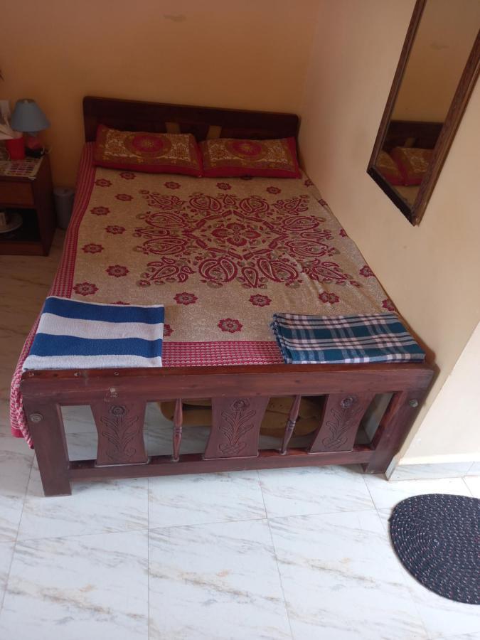 Meera'S Guest Houses Benaulim Ngoại thất bức ảnh